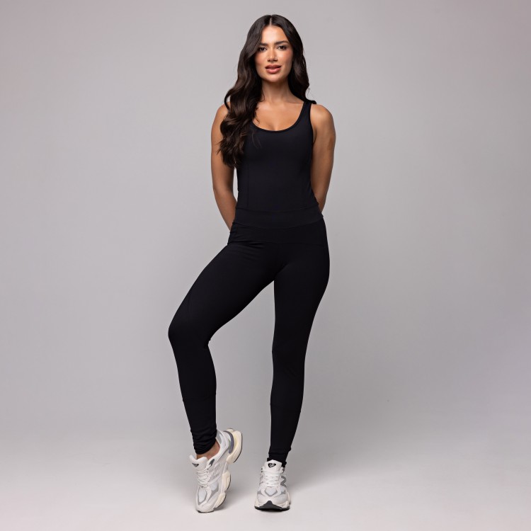 Macacão Compression Montaria Preto