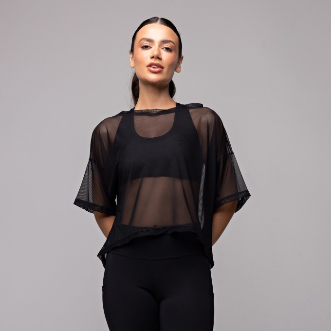 Blusa Tule Curta Preta