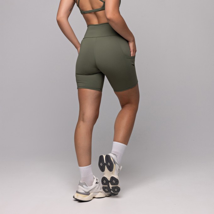 Short Compression com Bolso Verde